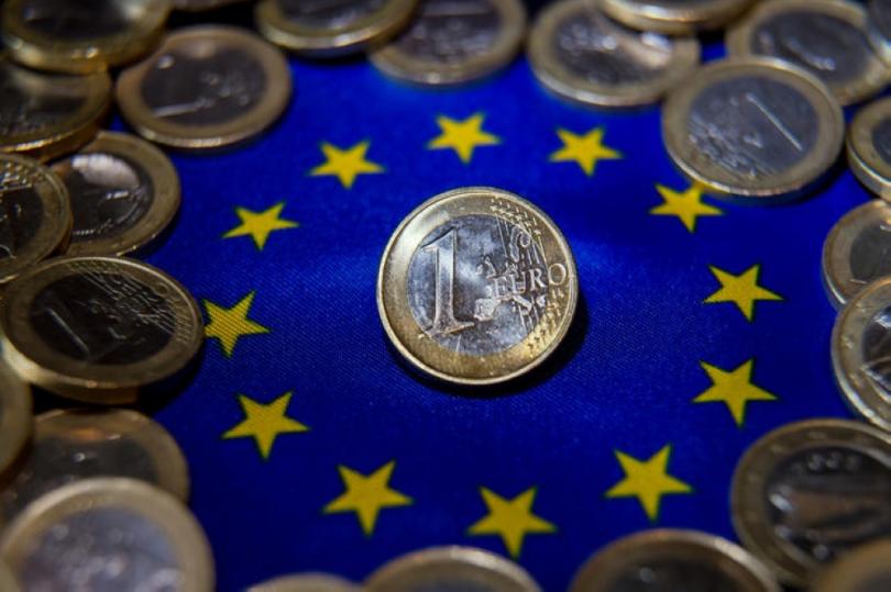 اقتصاد منطقة اليورو يتباطأ خلال الربع الثالث